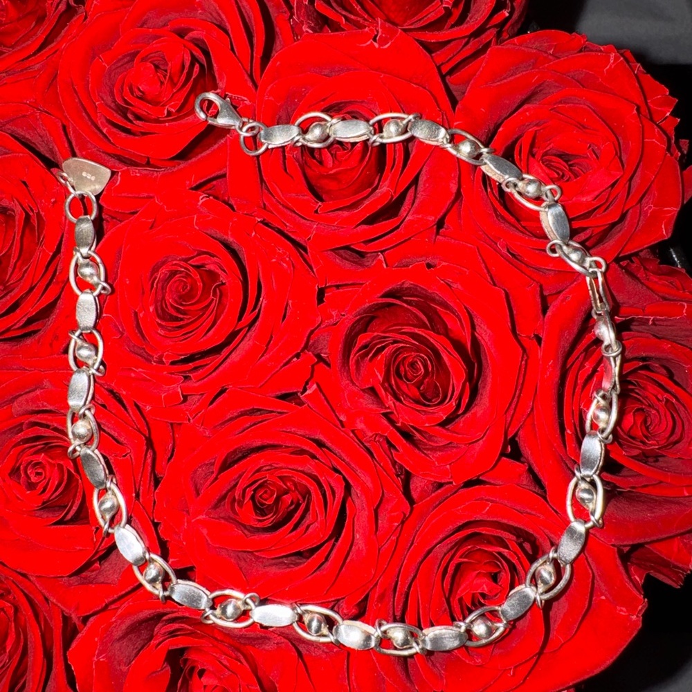 Elegant Silver Chain Bracelet